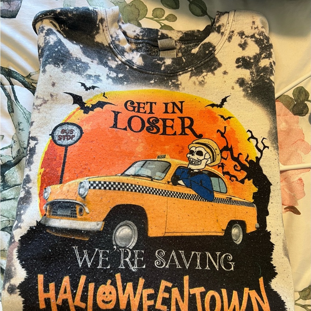 Halloween town sweatshirt pullover.